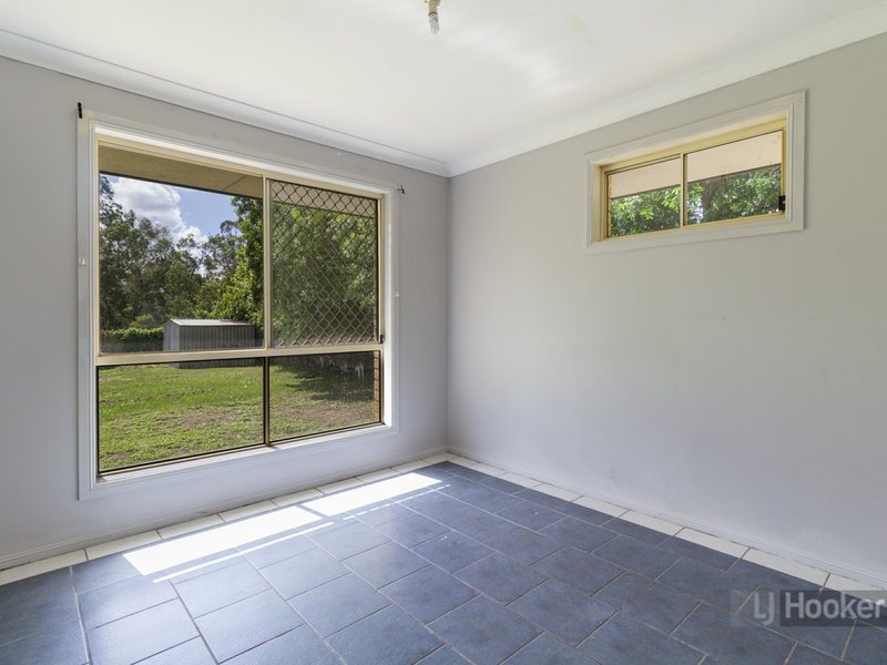 Photo - 13 Brandon Street, Marsden QLD 4132 - Image 8