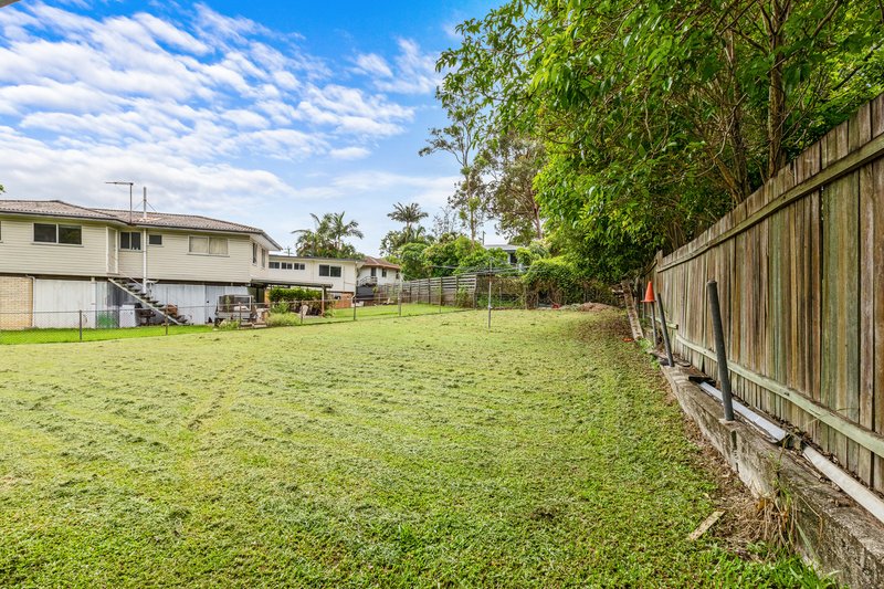 Photo - 13 Brewer Street, Capalaba QLD 4157 - Image 5