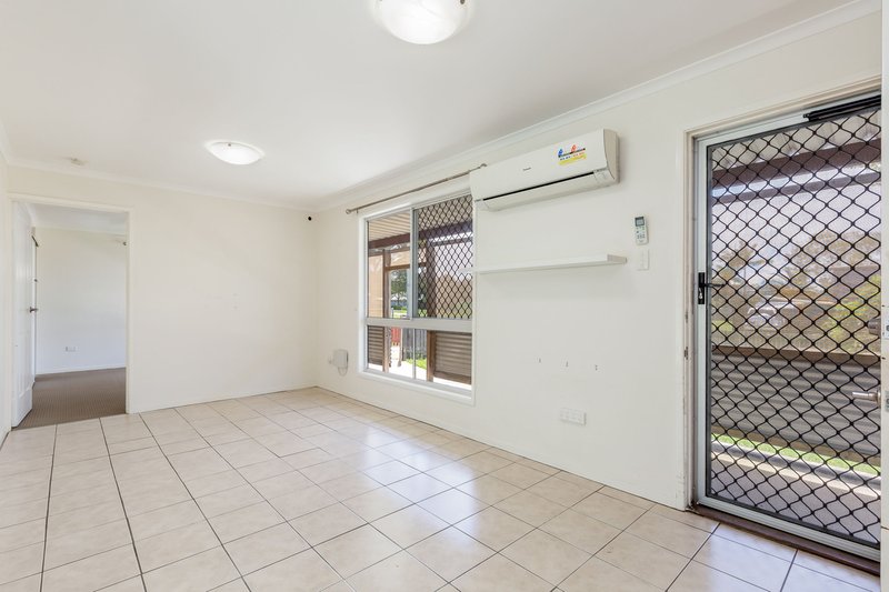 Photo - 13 Bridecroft Court, Deception Bay QLD 4508 - Image 5