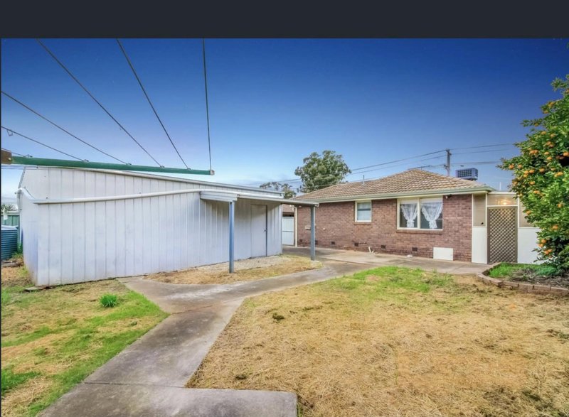 Photo - 13 Bridge Road, Melton South VIC 3338 - Image 20