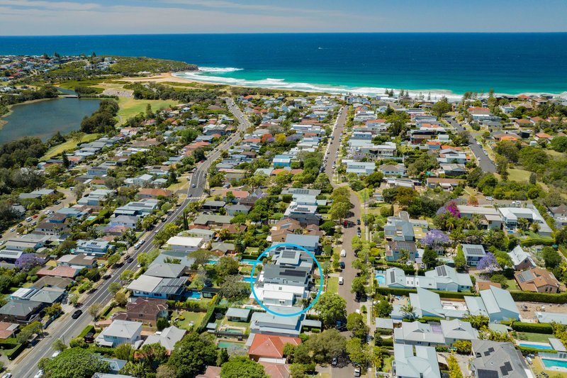 Photo - 13 Brighton Street, Curl Curl NSW 2096 - Image 8