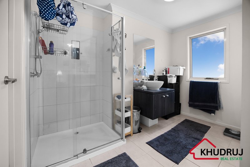 Photo - 13 Brinbrook Street, Tarneit VIC 3029 - Image 17