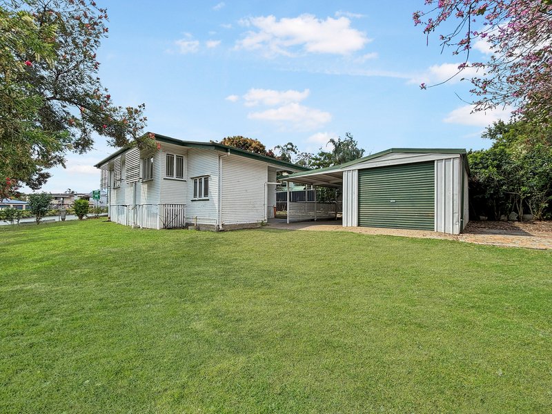 Photo - 13 Brisbane Road, Dinmore QLD 4303 - Image 14