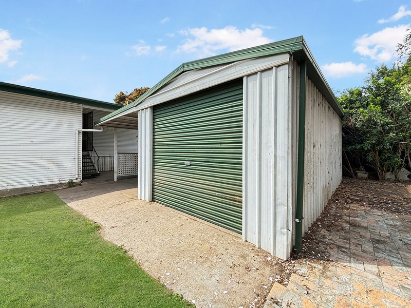 Photo - 13 Brisbane Road, Dinmore QLD 4303 - Image 15