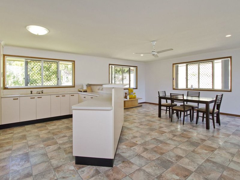 Photo - 13 Brolga Court, Little Mountain QLD 4551 - Image 7