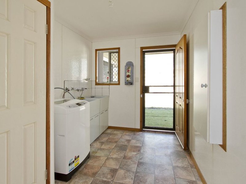 Photo - 13 Brolga Court, Little Mountain QLD 4551 - Image 12