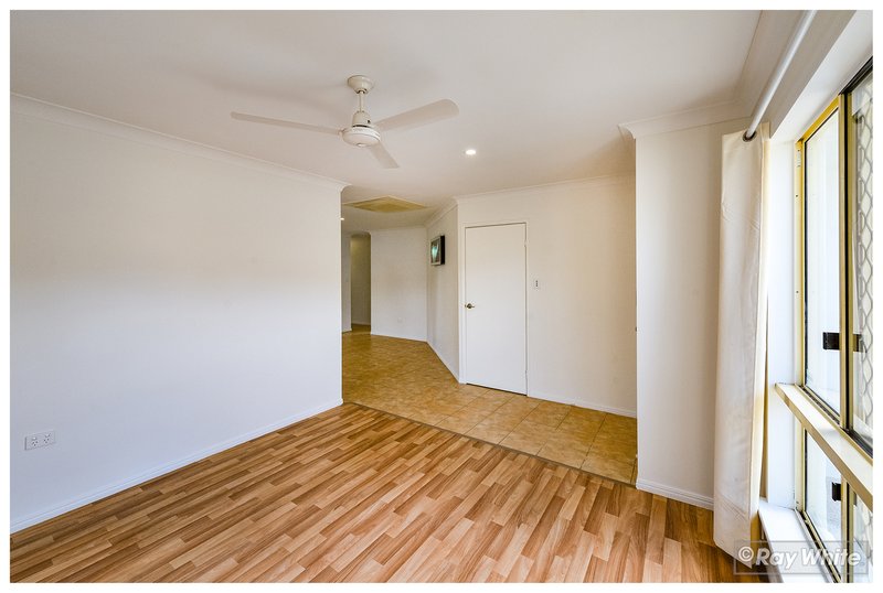 Photo - 13 Brookside Avenue, Norman Gardens QLD 4701 - Image 12
