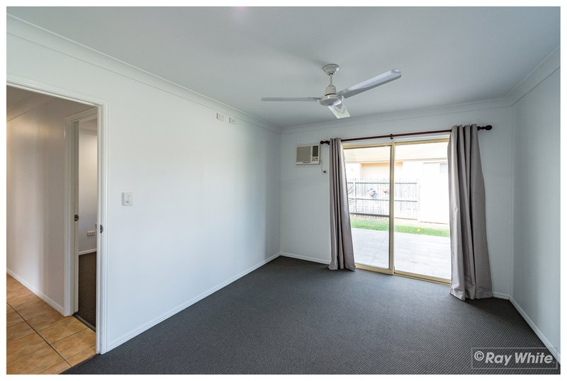 Photo - 13 Brookside Avenue, Norman Gardens QLD 4701 - Image 16