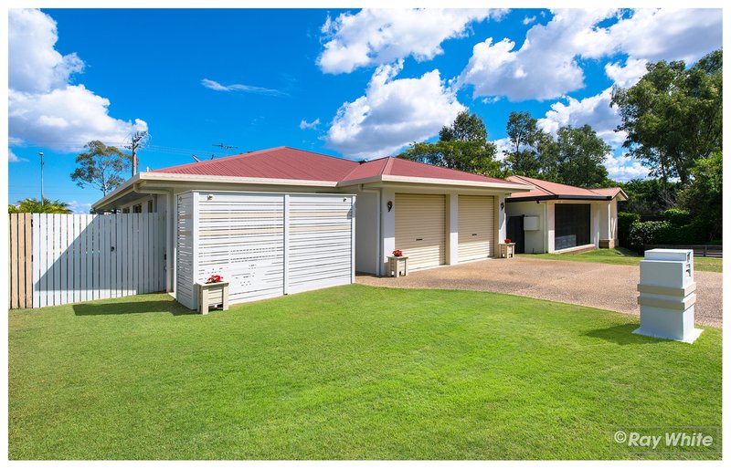 Photo - 13 Brookside Avenue, Norman Gardens QLD 4701 - Image 26