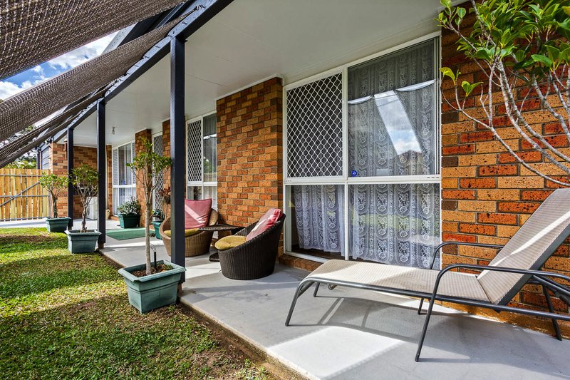 Photo - 13 Brubeck Ct , Browns Plains QLD 4118 - Image 2