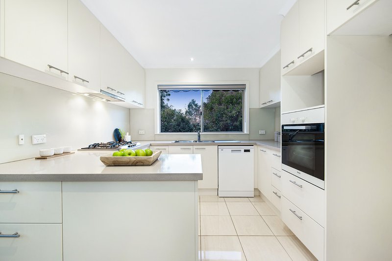 Photo - 1/3 Bruce Street, Mount Waverley VIC 3149 - Image 7