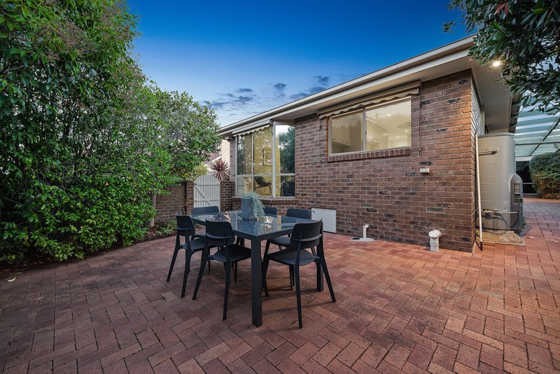 Photo - 1/3 Bruce Street, Mount Waverley VIC 3149 - Image 11