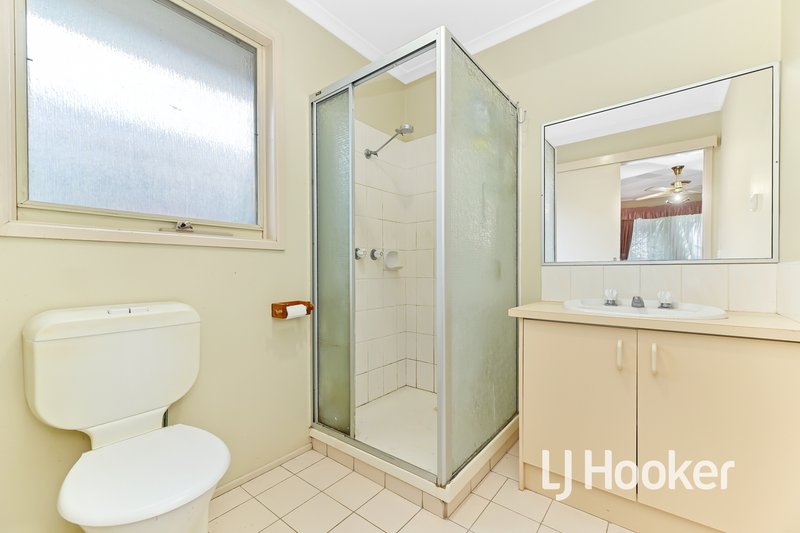 Photo - 13 Brunel Court, Hampton Park VIC 3976 - Image 10