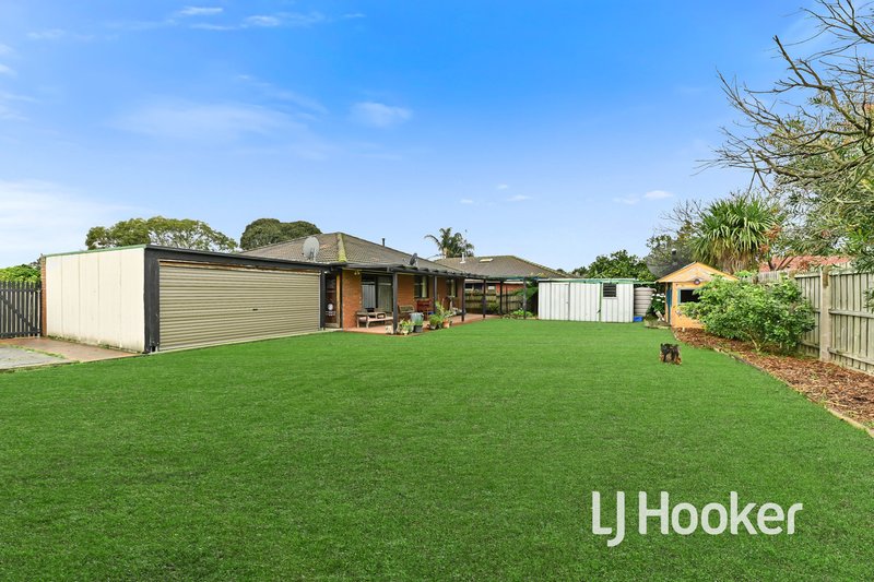 Photo - 13 Brunel Court, Hampton Park VIC 3976 - Image 11