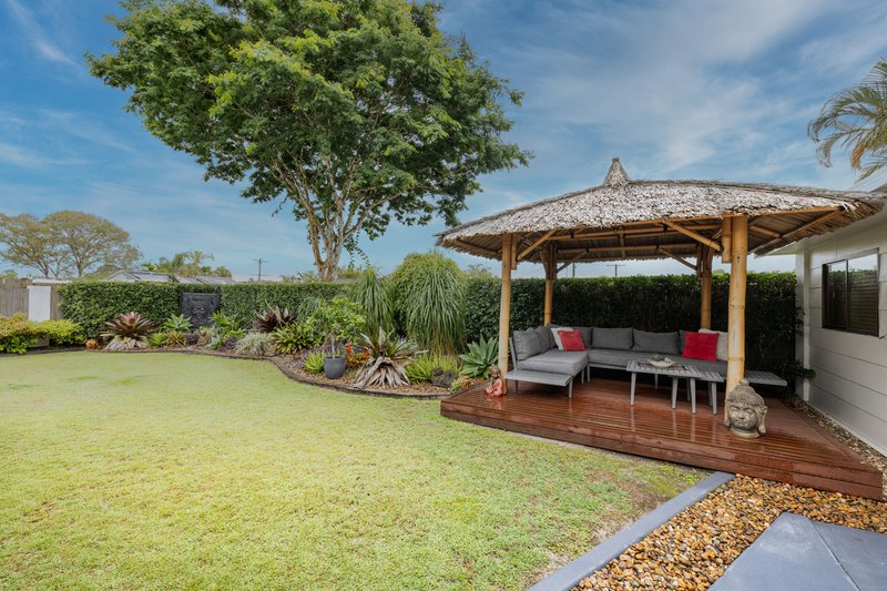 Photo - 13 Bryant Street, Beachmere QLD 4510 - Image 2