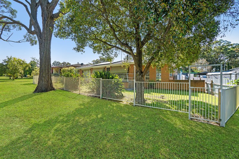 13 Buckingham Close, Thornton NSW 2322