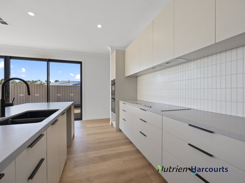 Photo - 13 Buckland Court, Yea VIC 3717 - Image 7