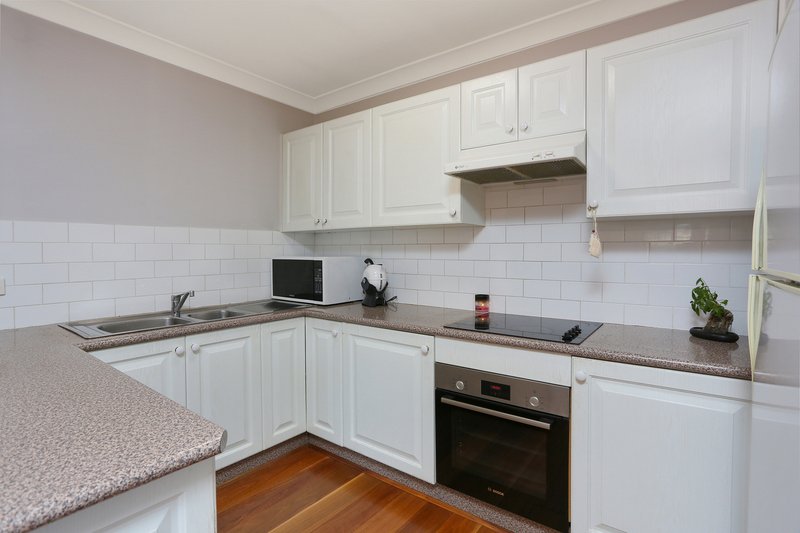 Photo - 1/3 Budgeree Road, Toongabbie NSW 2146 - Image 4