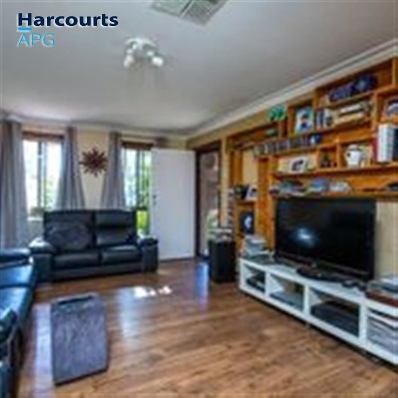 Photo - 13 Bunning Boulevard, East Bunbury WA 6230 - Image 8