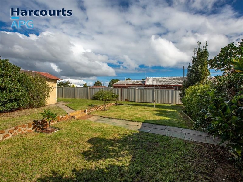 Photo - 13 Bunning Boulevard, East Bunbury WA 6230 - Image 16