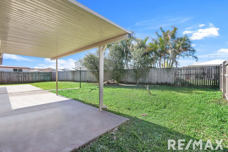 Photo - 13 Bunya Court, Eli Waters QLD 4655 - Image 12