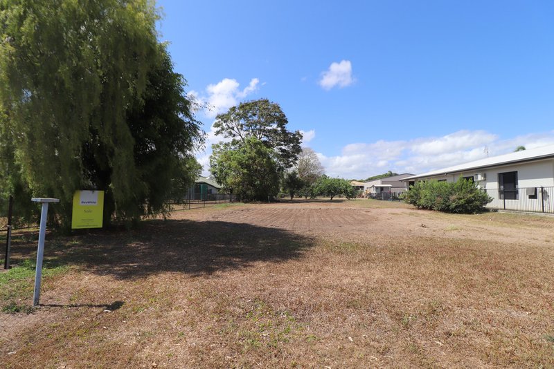 Photo - 13 Burke St , Ingham QLD 4850 - Image 3