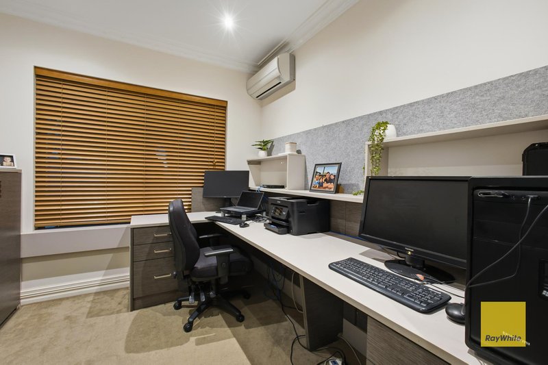 Photo - 13 Cabarita Road, Kalamunda WA 6076 - Image 17