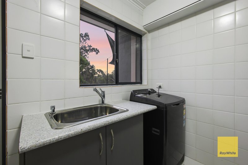 Photo - 13 Cabarita Road, Kalamunda WA 6076 - Image 23