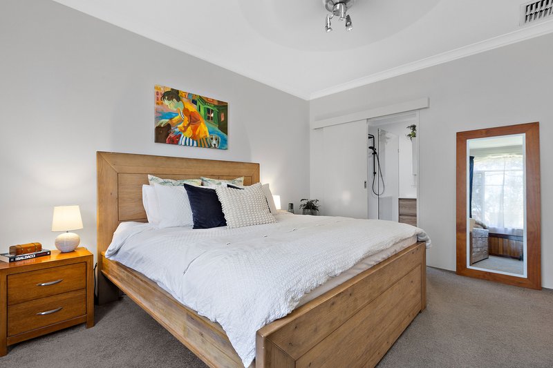 Photo - 13 Cadden Street, East Victoria Park WA 6101 - Image 10