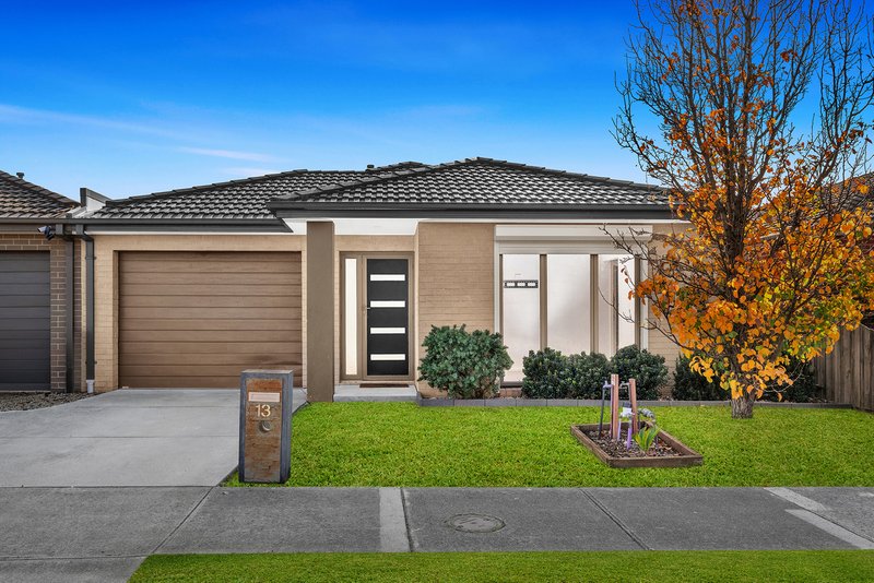 Photo - 13 Cadillac Street, Cranbourne East VIC 3977 - Image 1
