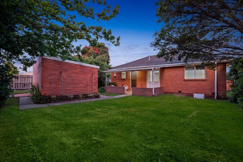 Photo - 13 Caesar Street, Mulgrave VIC 3170 - Image 12