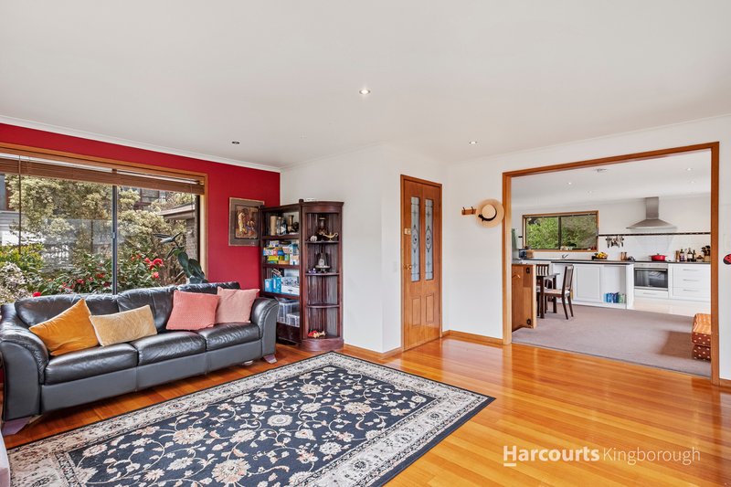 Photo - 13 Calder Crescent, Blackmans Bay TAS 7052 - Image 2