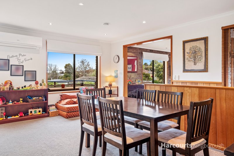 Photo - 13 Calder Crescent, Blackmans Bay TAS 7052 - Image 6