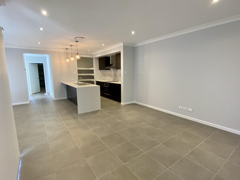 Photo - 13 Calnan Crescent, Cumbalum NSW 2478 - Image 5