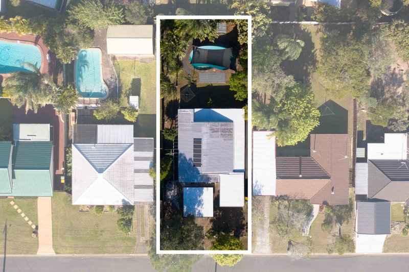 Photo - 13 Caloola Drive, Springwood QLD 4127 - Image 2