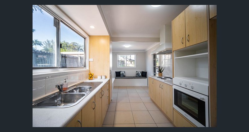 Photo - 13 Caloola Drive, Springwood QLD 4127 - Image 2