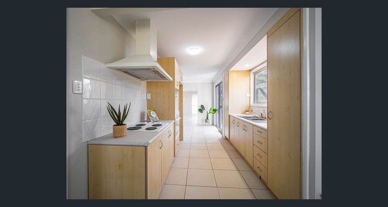 Photo - 13 Caloola Drive, Springwood QLD 4127 - Image 3