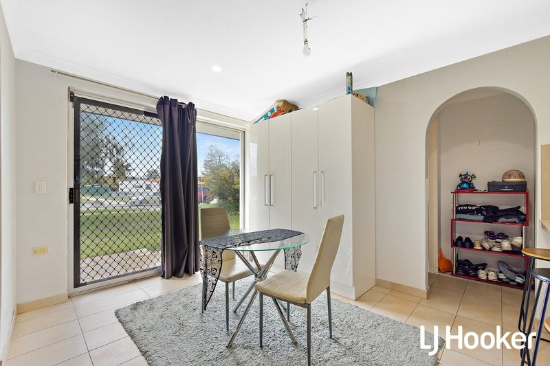 Photo - 13 Cambridge Crescent, Cooloongup WA 6168 - Image 16