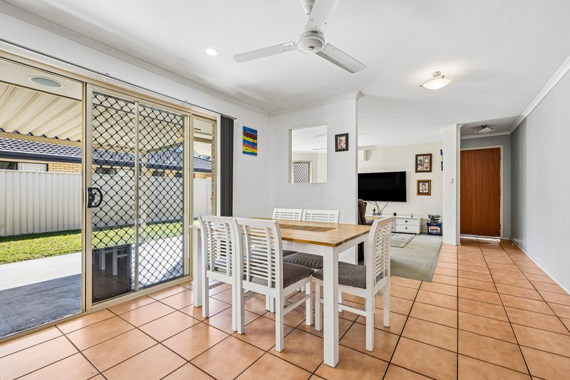 Photo - 13 Cameo Court, Bray Park QLD 4500 - Image 5