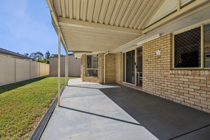 Photo - 13 Cameo Court, Bray Park QLD 4500 - Image 10