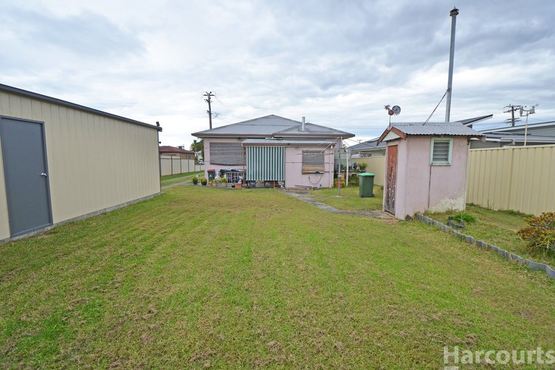 Photo - 13 Cameron Street, Wauchope NSW 2446 - Image 3