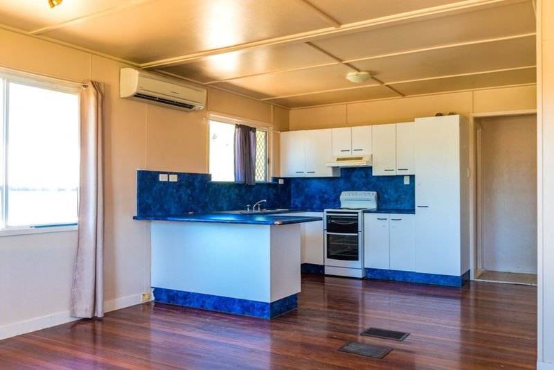 Photo - 13 Campbell Street, Mount Isa QLD 4825 - Image 2