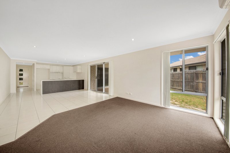 Photo - 13 Canal Street, Calliope QLD 4680 - Image 5