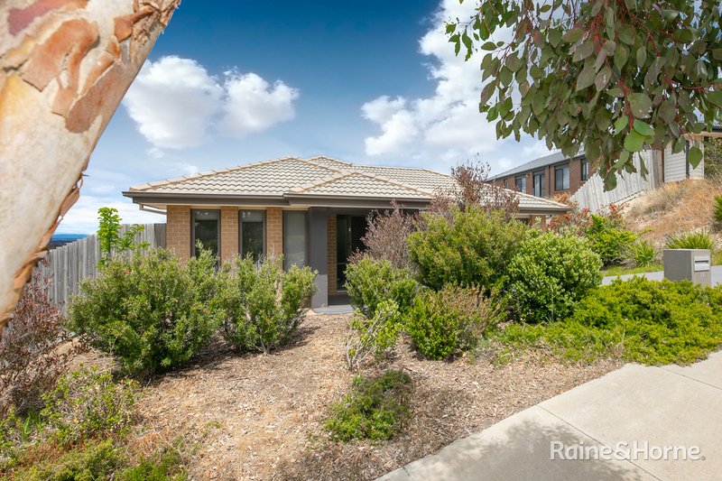 13 Cannington Grove, Sunbury VIC 3429