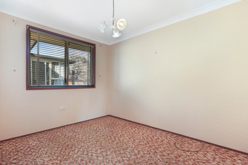 Photo - 13 Cannon Street, Dapto NSW 2530 - Image 6