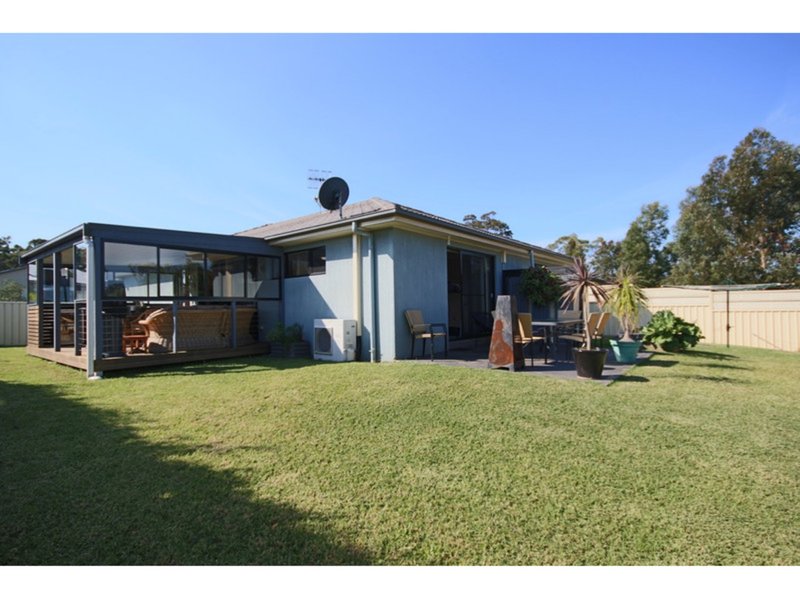 Photo - 13 Capeland Avenue, Sanctuary Point NSW 2540 - Image 14