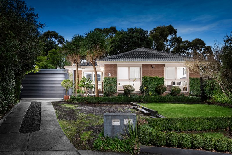 13 Carbine Court, Mill Park VIC 3082