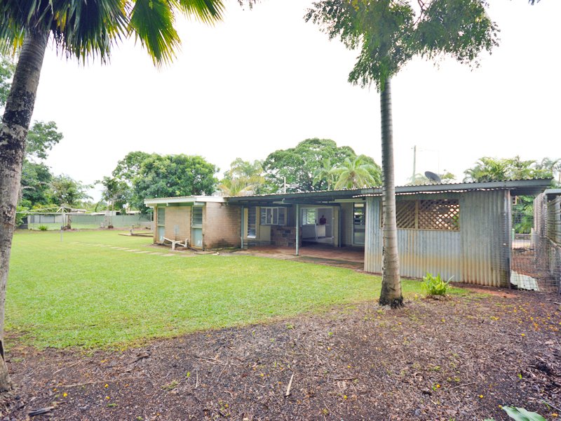 Photo - 13 Carcoola Ct , Rocky Point QLD 4874 - Image 21