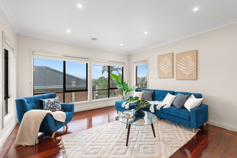 Photo - 13 Carex Way, South Morang VIC 3752 - Image 11