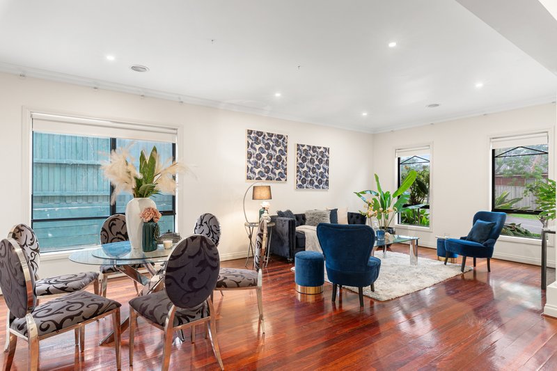 Photo - 13 Carex Way, South Morang VIC 3752 - Image 12